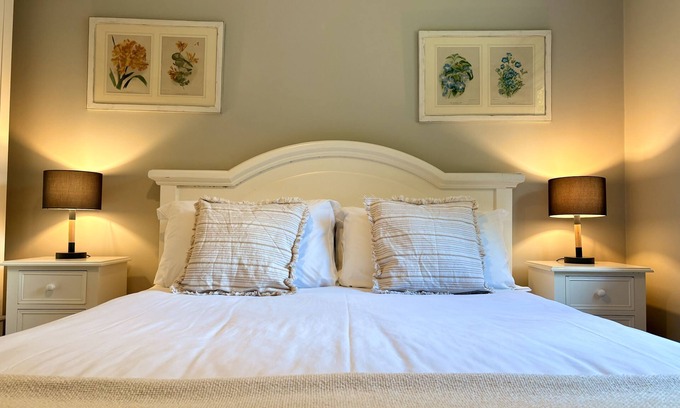 Higher Bockhampton Cottage | Bredy a Beautiful Dorset Couples Cottage Dog Friendly
