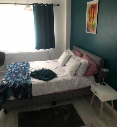 Seisdon House | Bree and Geesi