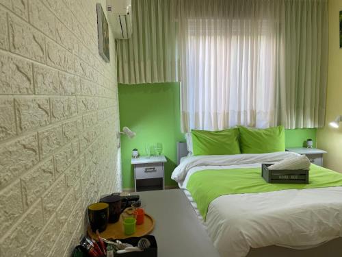 Nahariya House | Breezot Yam