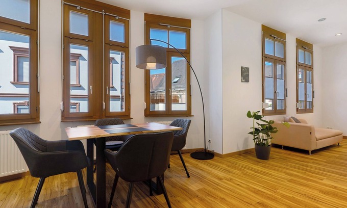 Herbolzheim Apartment | Breisgau Lofts - Near Europa-Park with Wi-Fi and Air Conditioning
