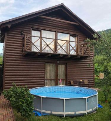 Rakhiv House | Brendushka