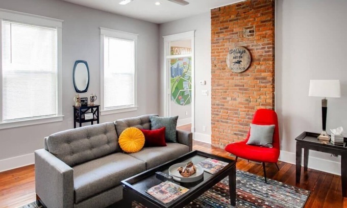 Phoenix Hill House | Brew & View | Walkable | City View | Beer District