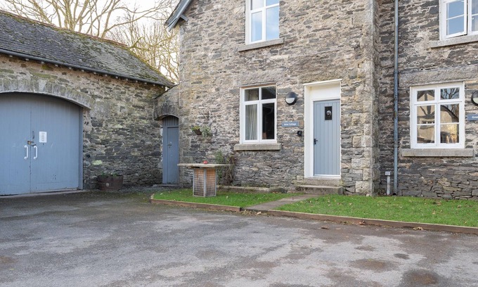Graythwaite Cottage | Briar - sleeps 4 guests in 3 bedrooms