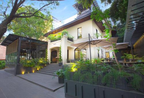 Roma Norte Hotel | Brick Hotel Mexico City - Small Luxury Hotels of the World