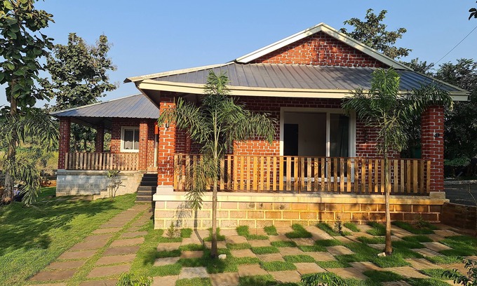 Karjat Villa | Brick Villa