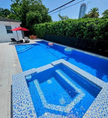 Coral Way Villa | Brickell Enclave Sunny Retreat with pool