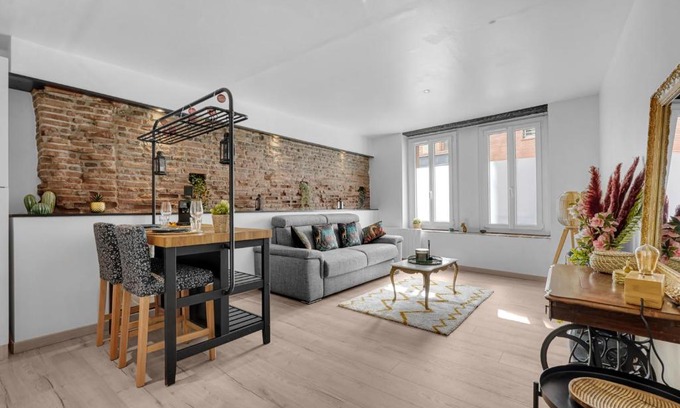 Saint - Michel Apartment | Bricks & Green - Palais de Justice- Carmes - WIFI