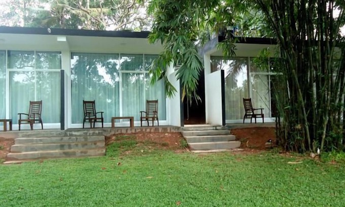 Kimbulapitiya Hotel | Bridge Hotel Negombo