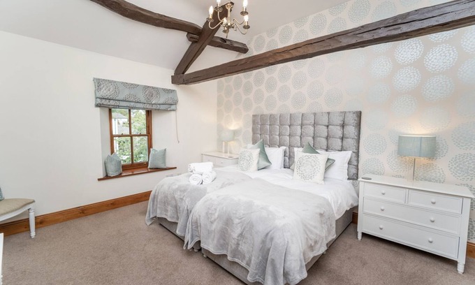 Keswick Cottage | Bridge House Apartment 3 - an apartment that sleeps 6 guests in 3 bedrooms