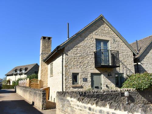 Cirencester House | Bridge House