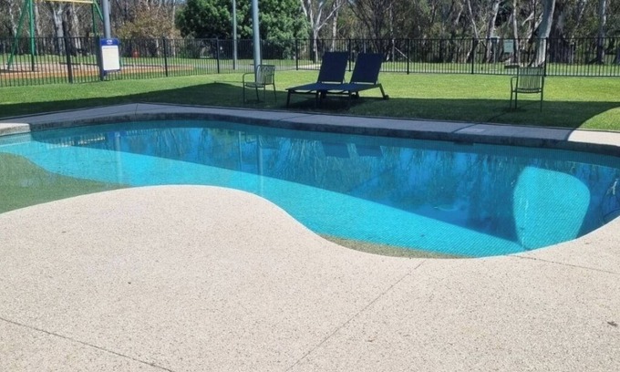 Bridgewater on Loddon RV Rental | Bridgewater Caravan Park