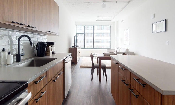Eisenhower East Apartment | Bright 1BR Near Eisenhower Metro w/ Concierge