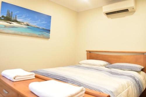 Shenton Park Apartment | Bright 2 Bedroom Apartment In A Great Location
