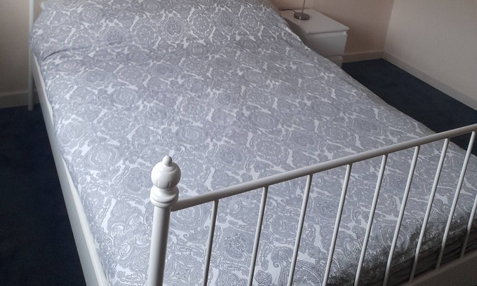 Portswood House | Bright and light 3 bedroom house central Southampton