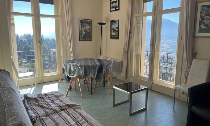 Font-Romeu-Odeillo-Via Apartment | Bright apartment - Résidence du Grand Hôtel