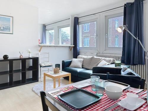 Marcq-en-Baroeul Apartment | Bright apartment 10 min from Lille 4 people