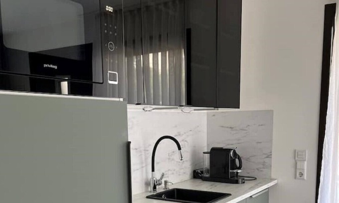 Offenburg Apartment | Bright apartment with terrace, central Offenburg
