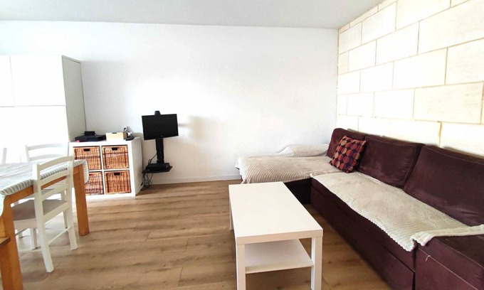 Saint Augustin Apartment | Bright apartment with terrace