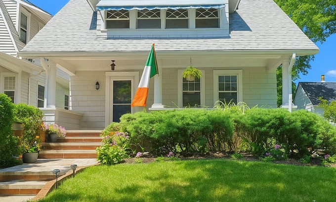 Asbury Park House | Bright & Beachy 3-Bedroom in Asbury Park's Best Neighborhood!