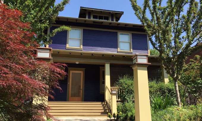 Humboldt House | Bright cheery Alberta house—2 bedrooms sunny patio