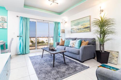La Joya Apartment | Bright Chick Condo 19 Gardenhaus