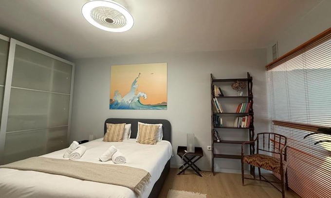 Simancas Apartment | Bright duplex apartment for 4 pax - Camarillo
