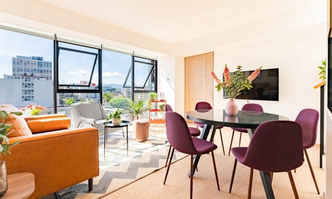 Roma Sur Condo | Bright La Roma Penthouse, 100m2 Terrace, Gym