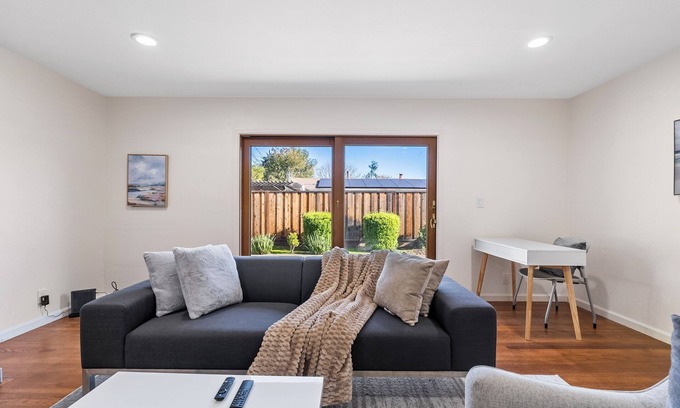 West San Jose House | Bright Sanctuary on Klamath #42333
