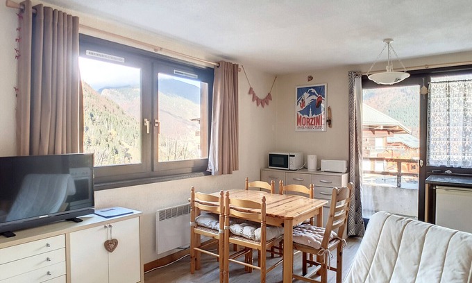 Saint-Jean-dʼAulps Apartment | BRIGHT STUDIO APARTMENT - SAINT JEAN D'AULPS SKI RESORT - 4 PEOPLE - RELAIS S29