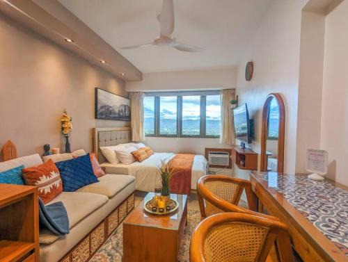 Matandang Balara Apartment | Bright & Stylish Studio Condo in Commonwealth, UP Diliman