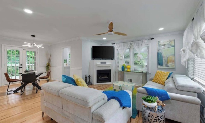 Chamblee House | Bright, Stylish Tranquil Hideaway with Cozy Porch Swing