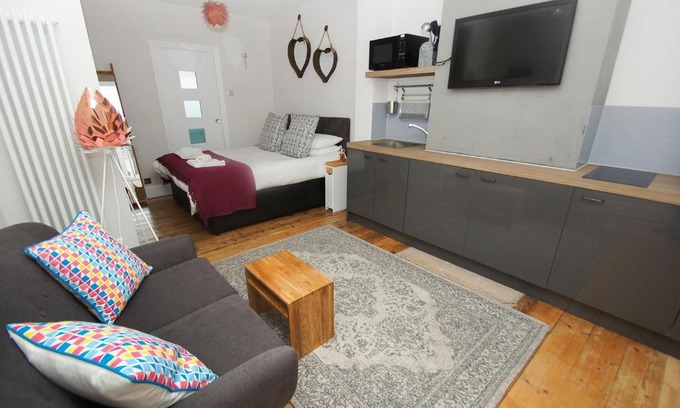 Brighton Apartment | Brighton Abode - by Brighton Holiday Lets