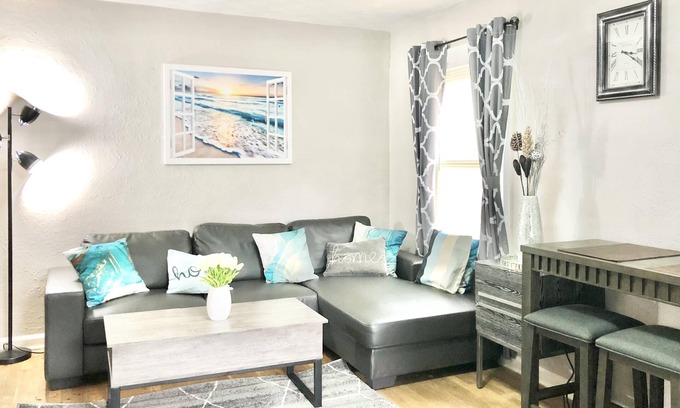 Kettering House | Brilliant Bungalow
