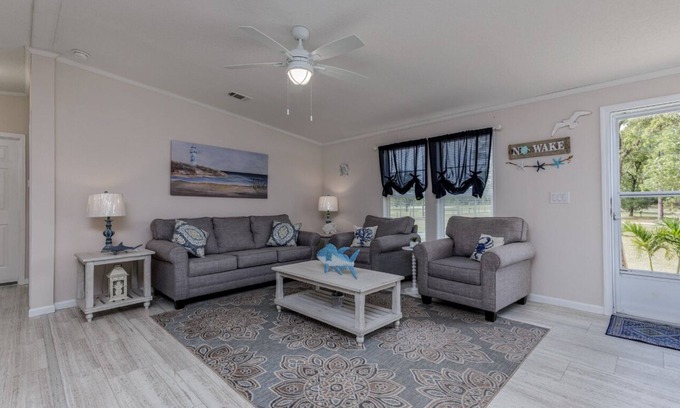Citrus Springs House | Bring your boat, close to the springs, state parks, lakes and Gulf.