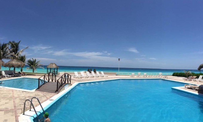 Zona Hotelera Apartment | Brisas Apartments