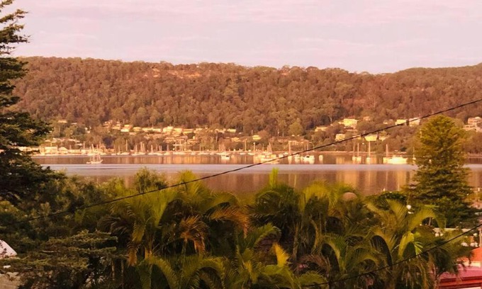 Point Clare House | Brisbane waters cottage at Point Clare NSW