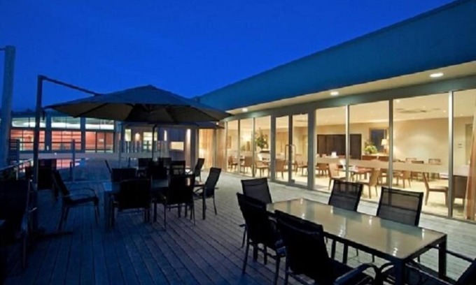 Inverloch Apartment | Broadbeach Inverloch Resort
