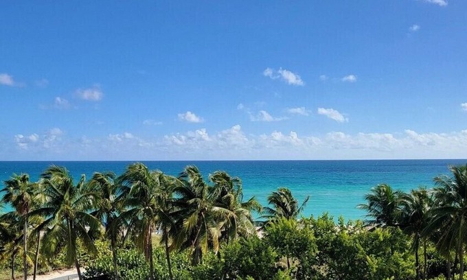 North Beach Hotel | Broadmore Miami Beach