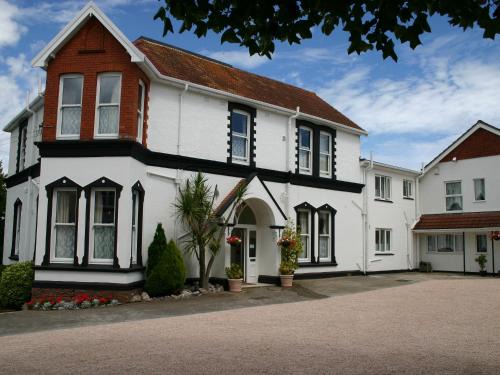 Roundham Apartment | Broadshade Holiday Apartments