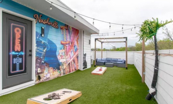 Hadley - Washington House | Broadway in 6 min/1.5 mi - TCU and Meharry convenient