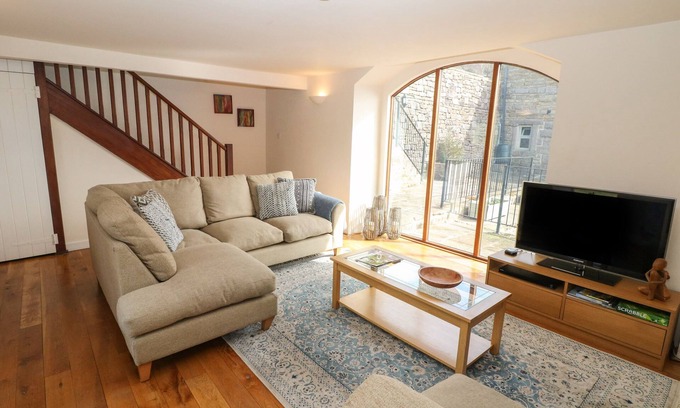 Hathersage Cottage | Broadwood Barn