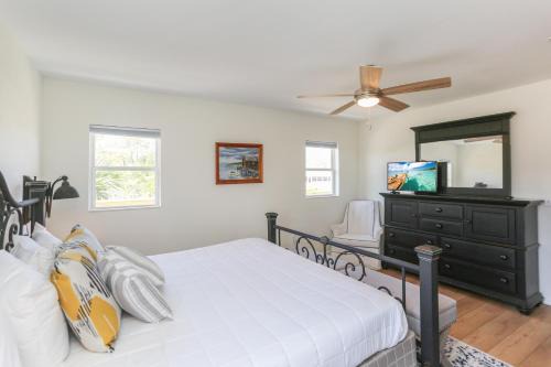 Indian Pass House | Brodie House by Pristine Properties Vacation Rentals
