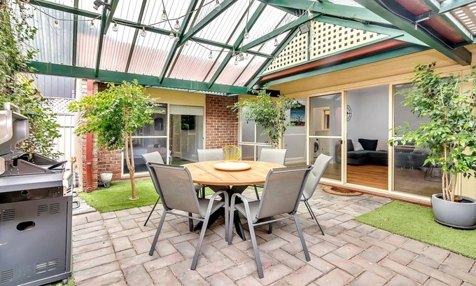 Brompton House | Brompton Bliss A Relaxed Northern Adelaide Retreat