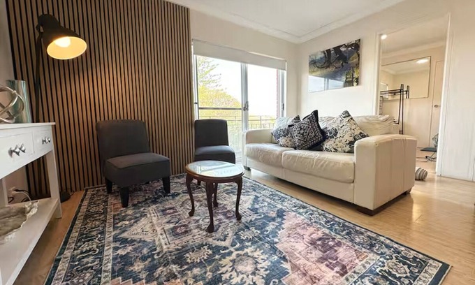 Bronte Apartment | Bronte Beach 2Bedroom Sydney's Best Suburb