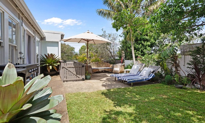 Bronte House | Bronte Paradise ~ Minutes to the beach