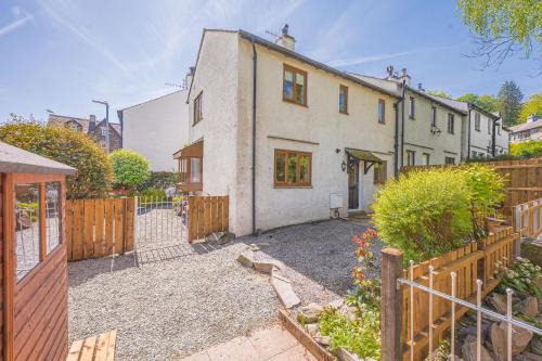 Coniston House | Brook Cottage Coniston