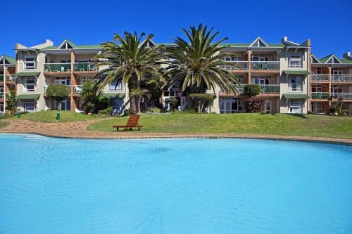 Summerstrand Apartment | Brookes Hill suites no 18