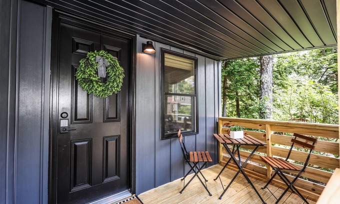 Lincoln Cabin | BrookHaus - Modern Cabin Stay at Harvard Brook
