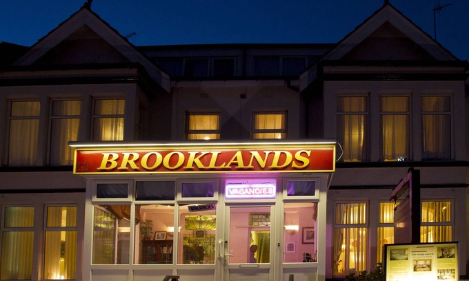 North Shore House | Brooklands Over 50's Only