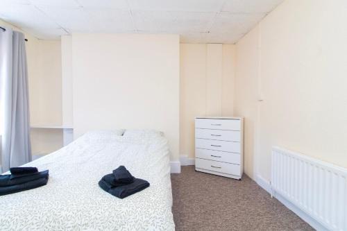 Portswood House | Brookvale Guest House Room 14